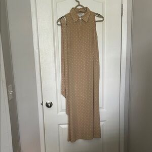 MaxMara Beige Polka Dot Sleeveless Collared Camisole